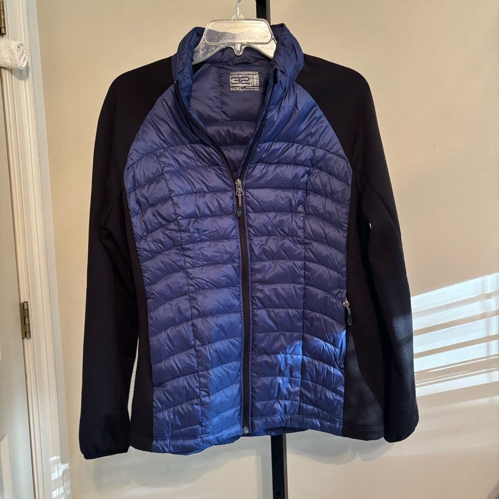 32 Degrees Puffer Jacket Blue and Black with Quilted Design